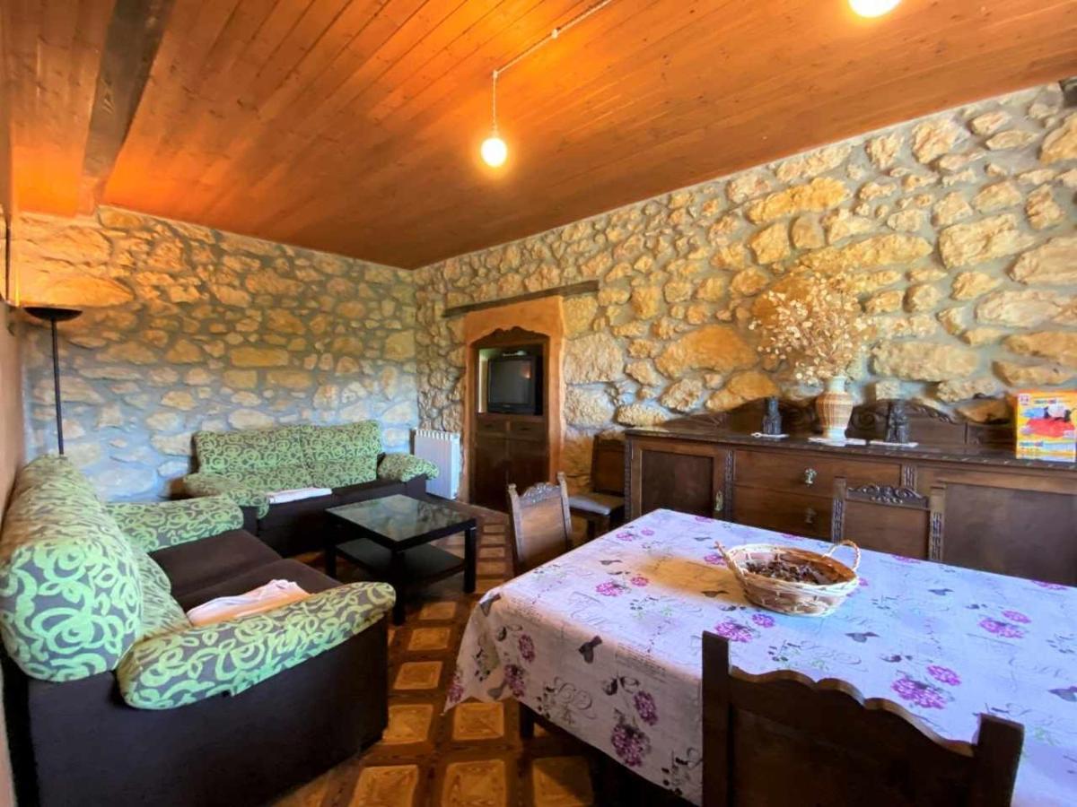 Casa Rural El Bohio Arriondas Exterior photo