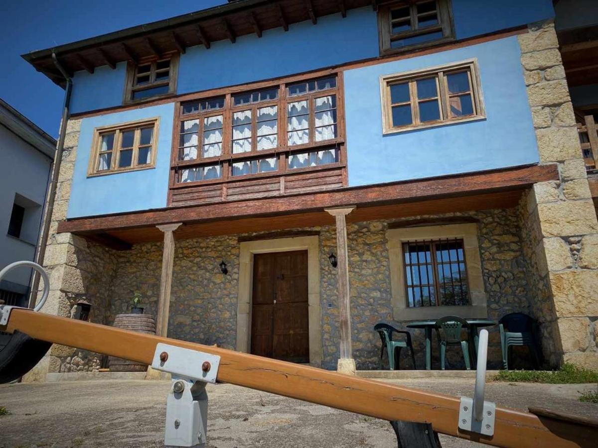 Casa Rural El Bohio Arriondas Exterior photo