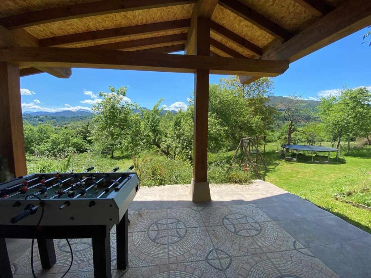 Casa Rural El Bohio Arriondas Exterior photo