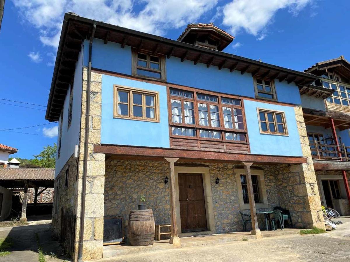 Casa Rural El Bohio Arriondas Exterior photo