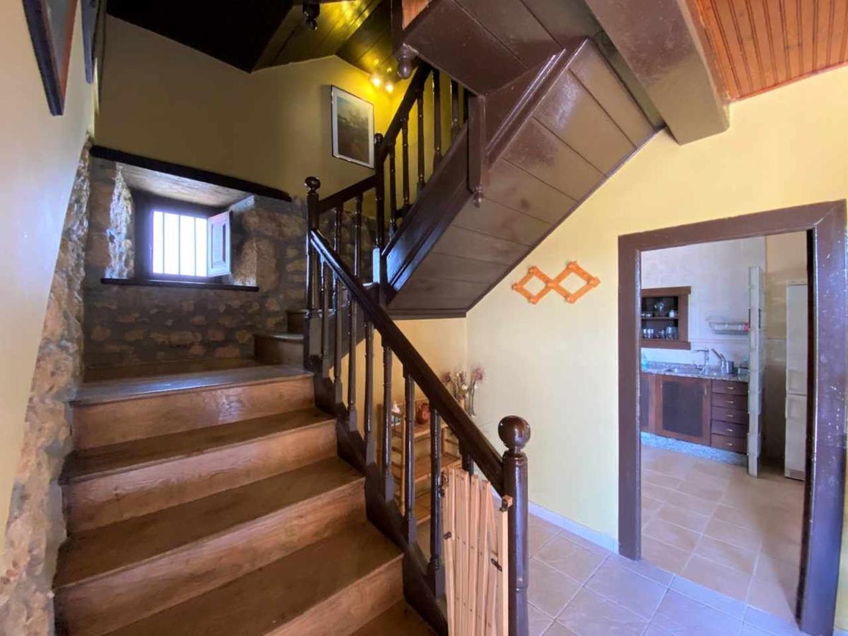 Casa Rural El Bohio Arriondas Exterior photo