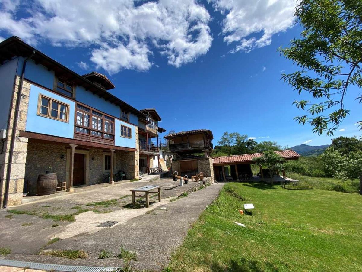 Casa Rural El Bohio Arriondas Exterior photo
